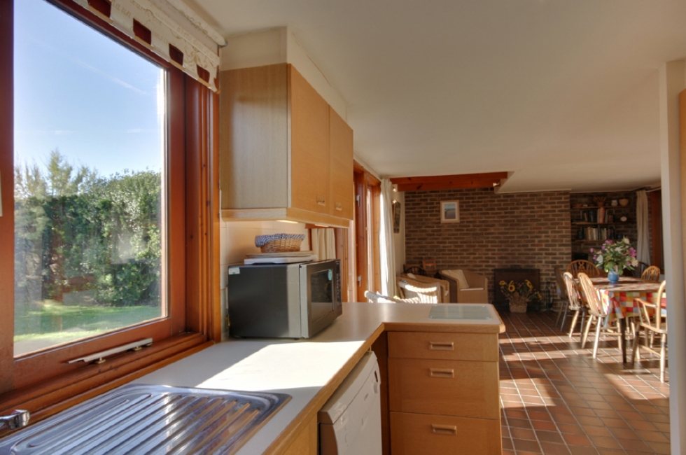 Holiday Lettings, East Wittering Fairhaven Baileys Estate Agent