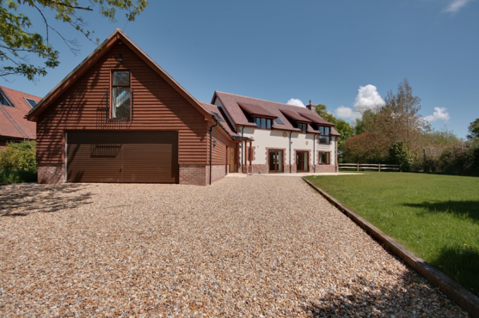 Property to Let, West Wittering Spinney Cottage, Redlands Lane