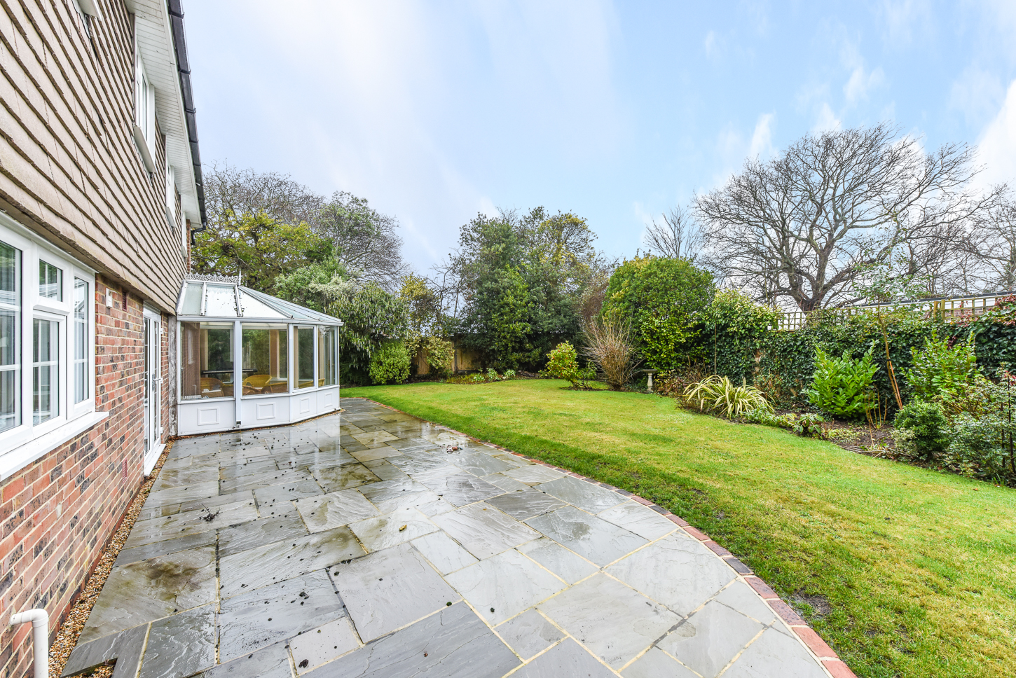 Holiday Lettings, West Wittering 4 Elms Way Baileys Estate Agent