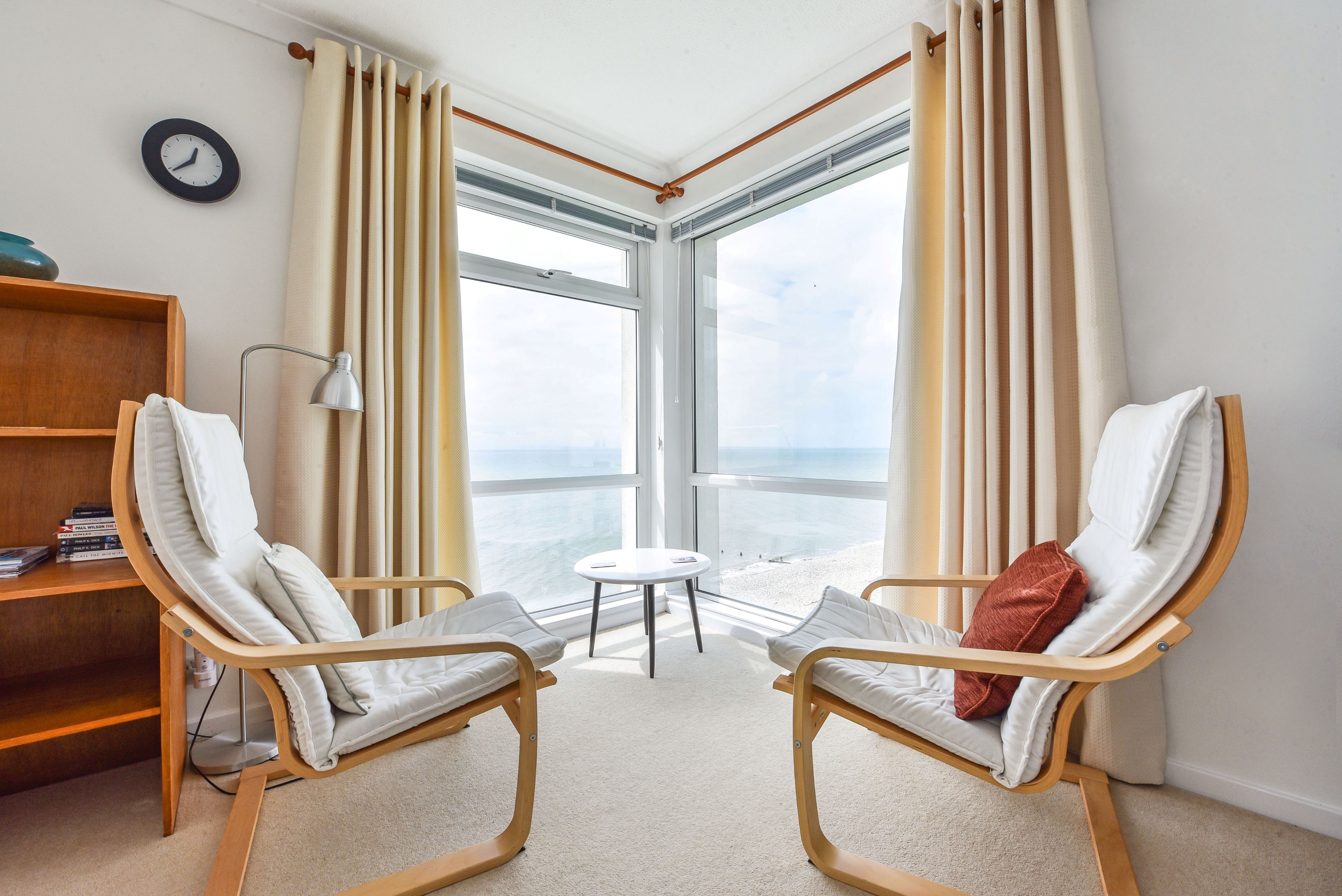 Property for Sale, East Wittering Seagate Court Baileys Estate Agent