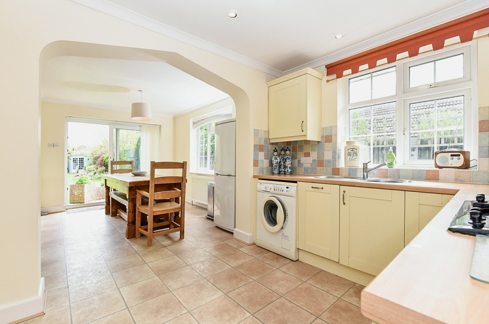 Property for Sale, East Wittering Whyteways Baileys Estate Agent