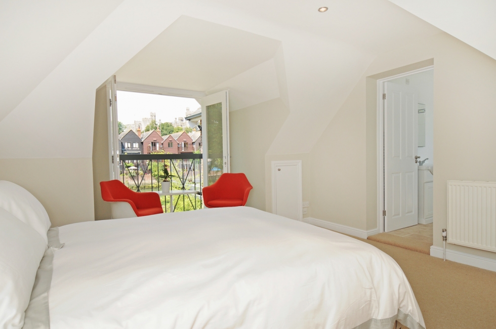 Annexe Bedroom with views of the castle