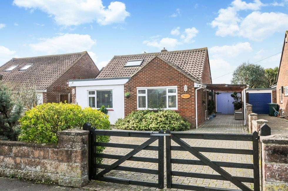 Property for Sale, West Wittering 9 Howard Avenue Baileys Estate Agent