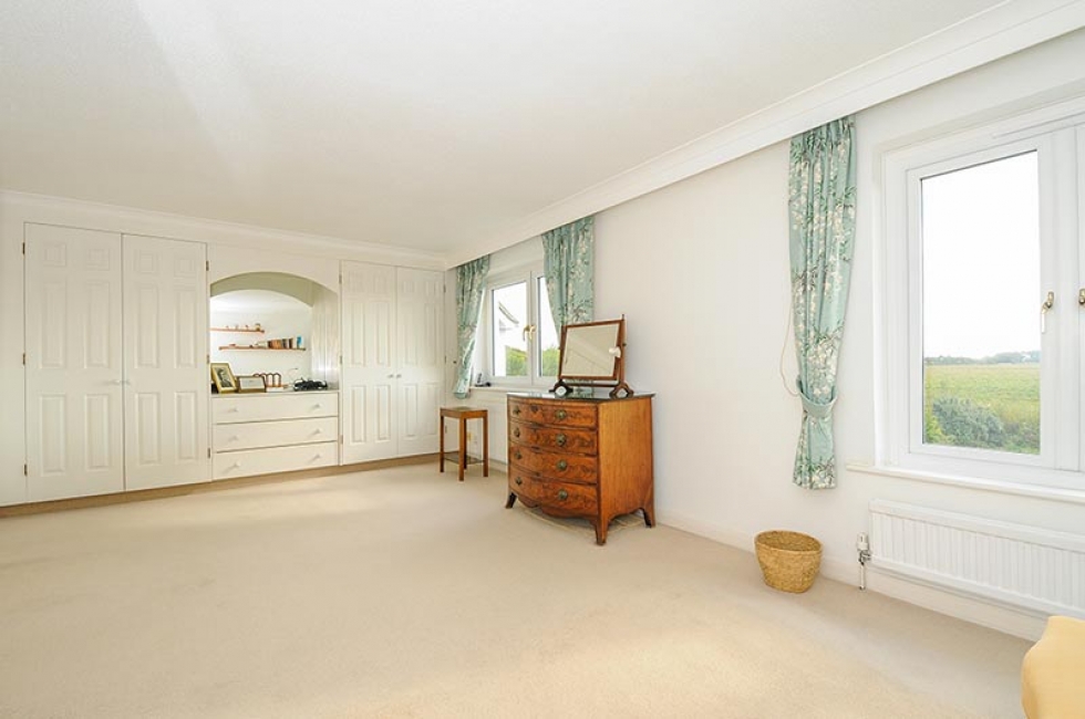Property for Sale, West Wittering Midway, 20 The Wad Baileys Estate Agent